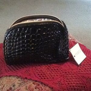 Black alligator🐊embossed makeup/💄cosmetics bag